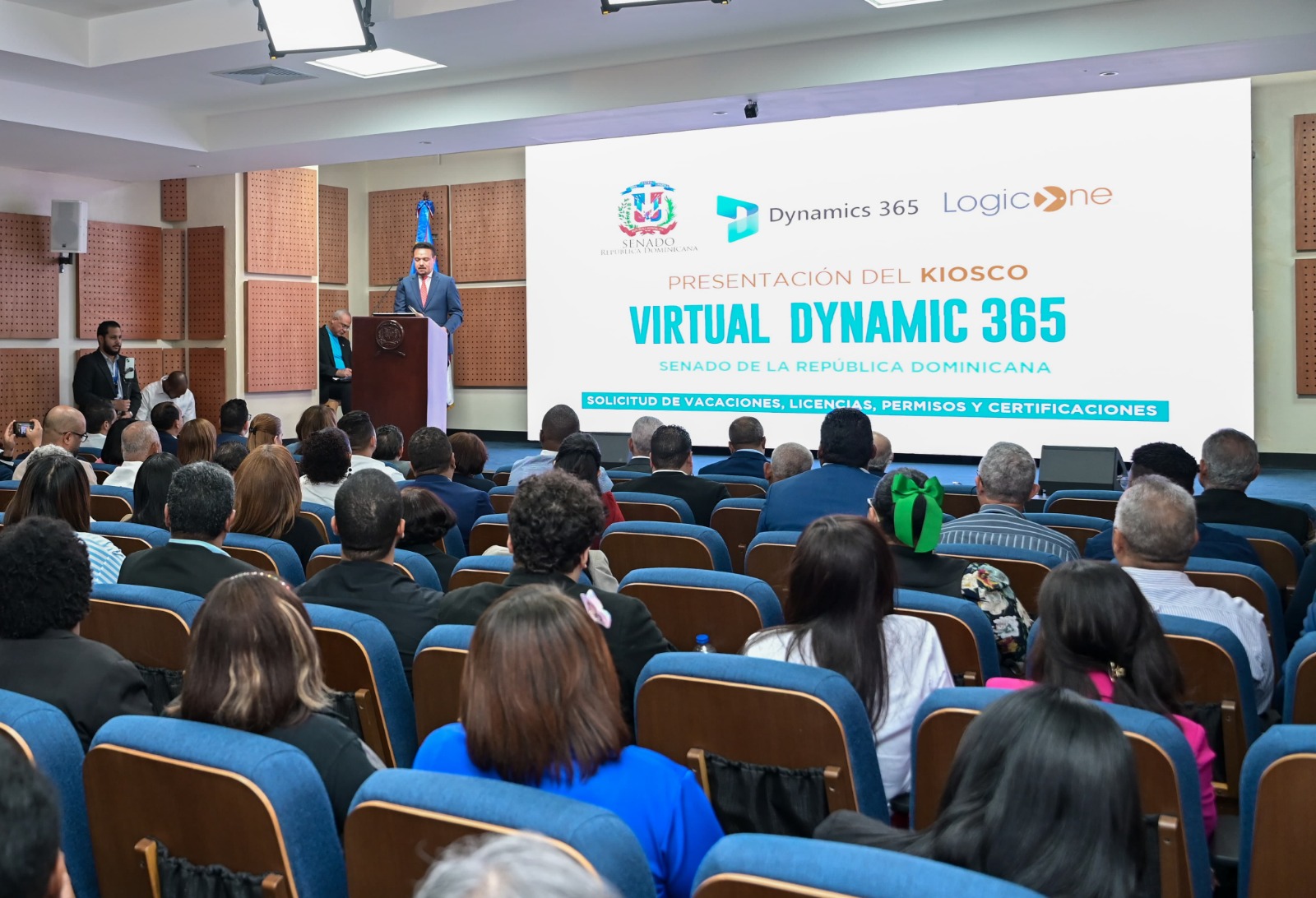 Senado lanza plataforma digital para agilizar gestiones internas y promover la eficiencia