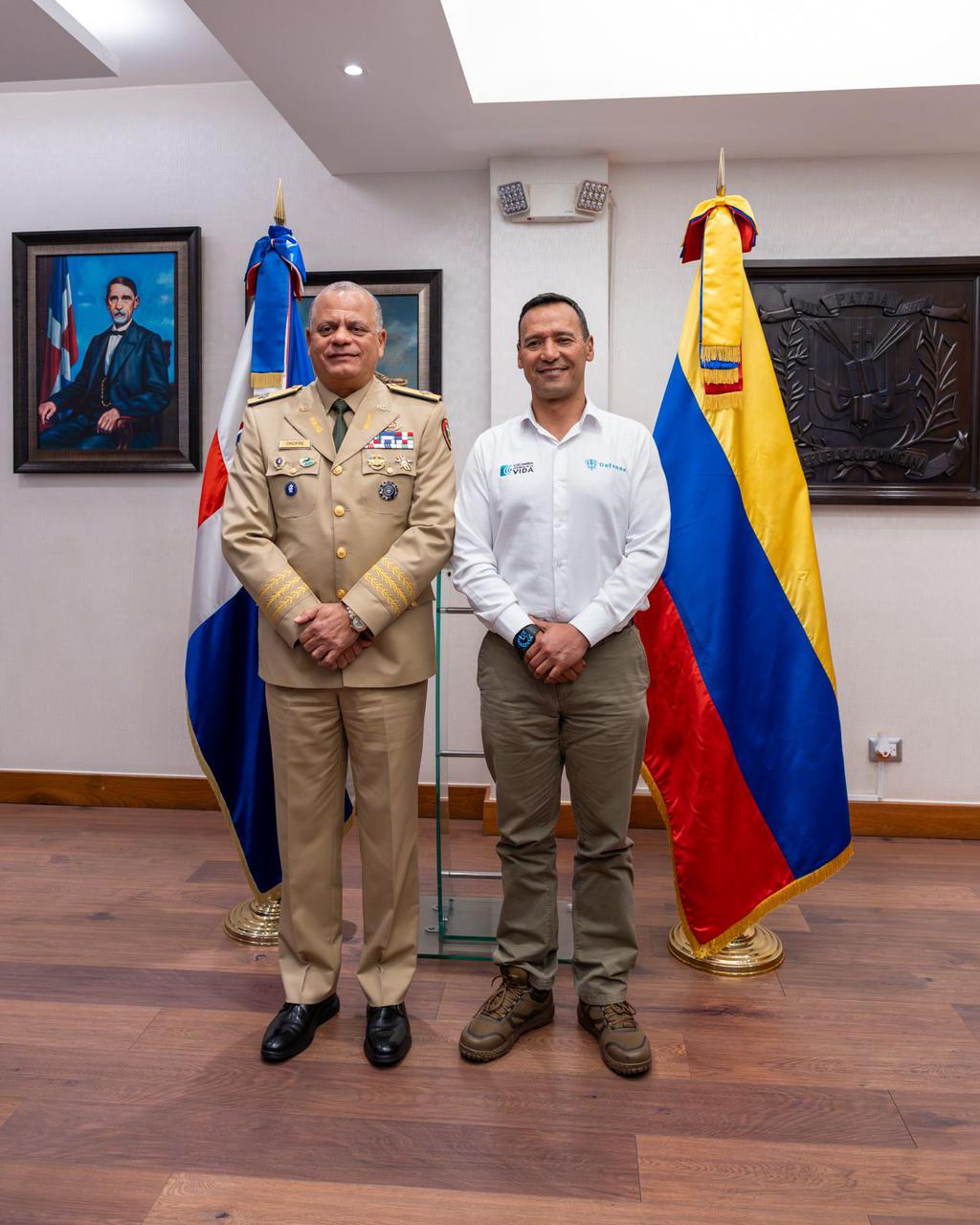 RD y Colombia refuerzan cooperación en defensa y seguridad regional