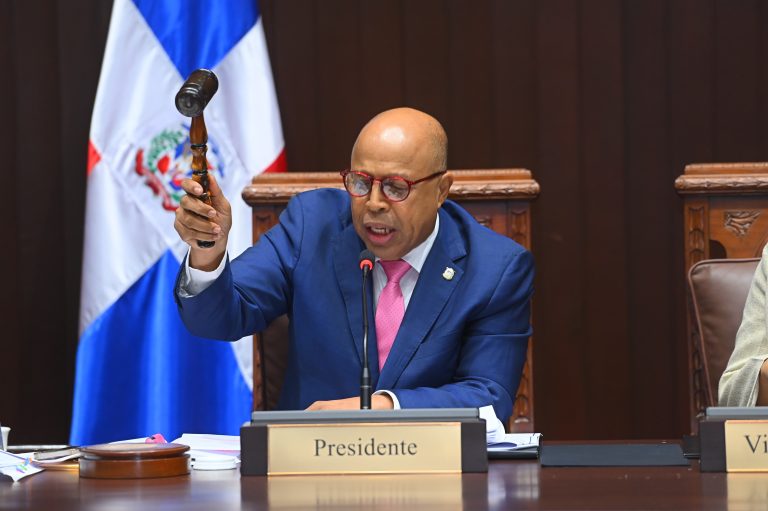 Diputados aprueban ley contra tráfico de migrantes y avanzan agenda legislativa clave