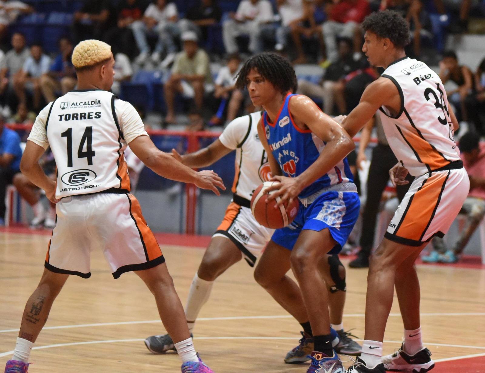 Fénix lideran el Circuito Norte tras victoria clave sobre CDP