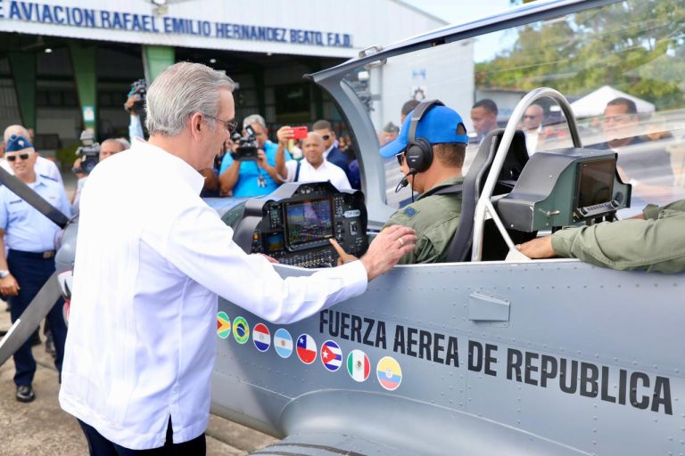 Avanza ensamblaje del avión TP-75 Dulus en San Isidro