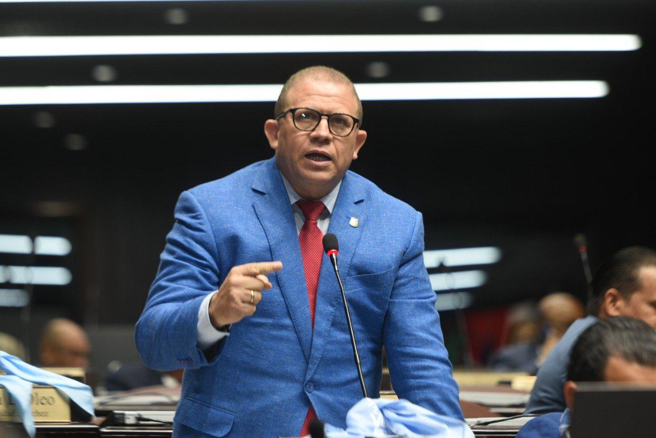 Vocero de la Fuerza del Pueblo exige a Abinader promulgar el nuevo Código Penal