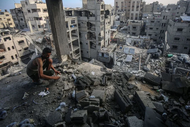 Israel planea retener a toda Gaza en “ciudad humanitaria” vigilada