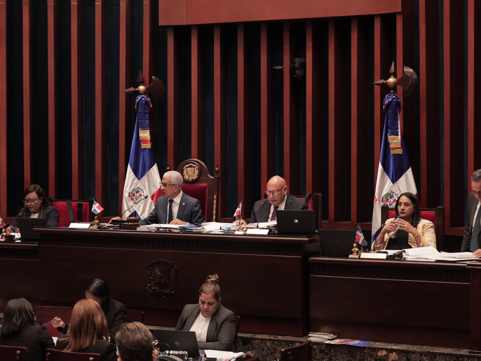 Senado deja sobre la mesa reformas clave al Código Penal