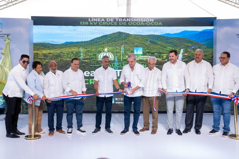 Joel Santos destaca avance energético con nueva línea en Ocoa