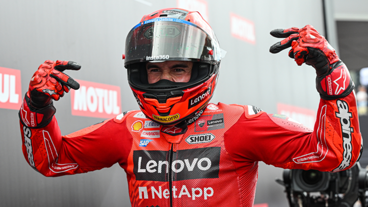 Marc Márquez impone su dominio con diez victorias consecutivas