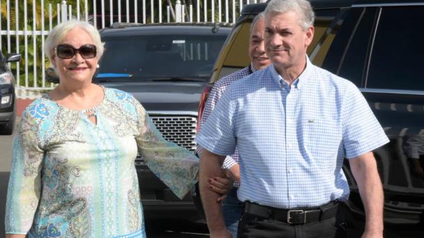 Danilo Medina expresa pesar por fallecimiento de madre de Gonzalo Castillo