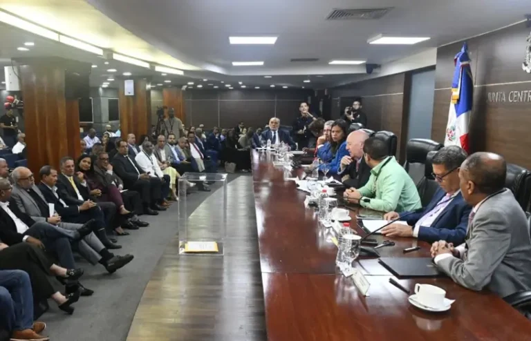JCE recibe única oferta de RD$3,363 millones para nueva Cédula