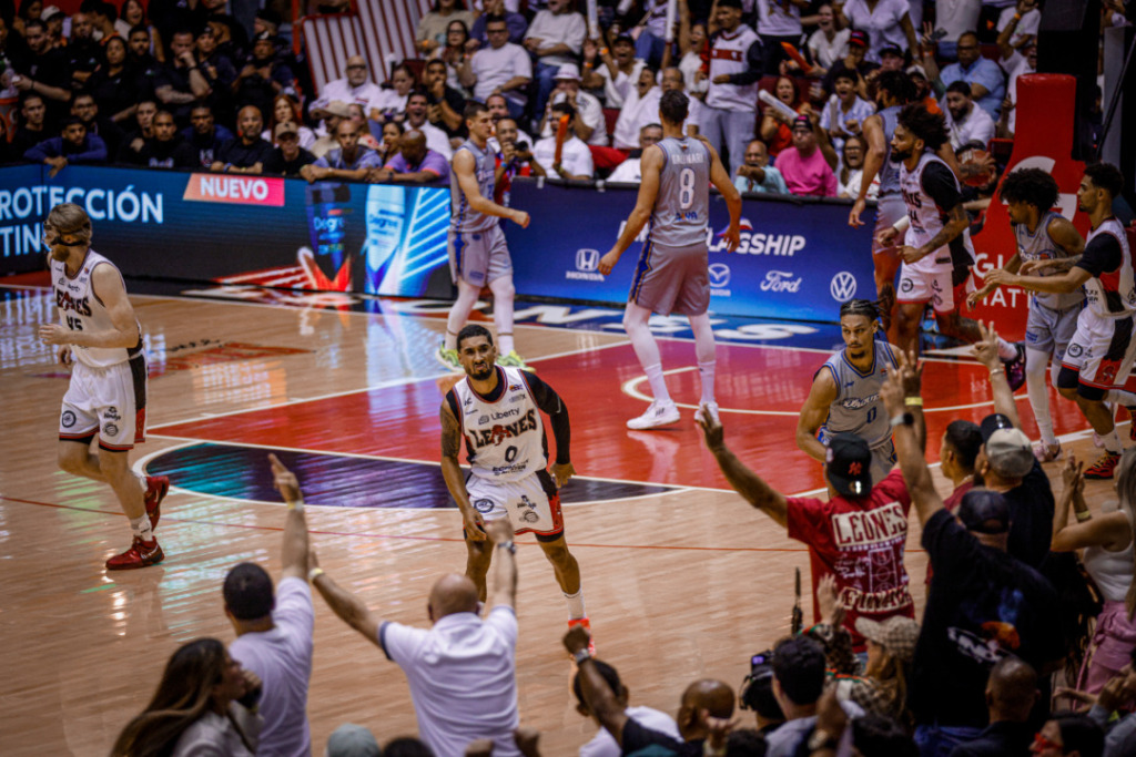 Leones de Ponce empatan la final del BSN con contundente victoria