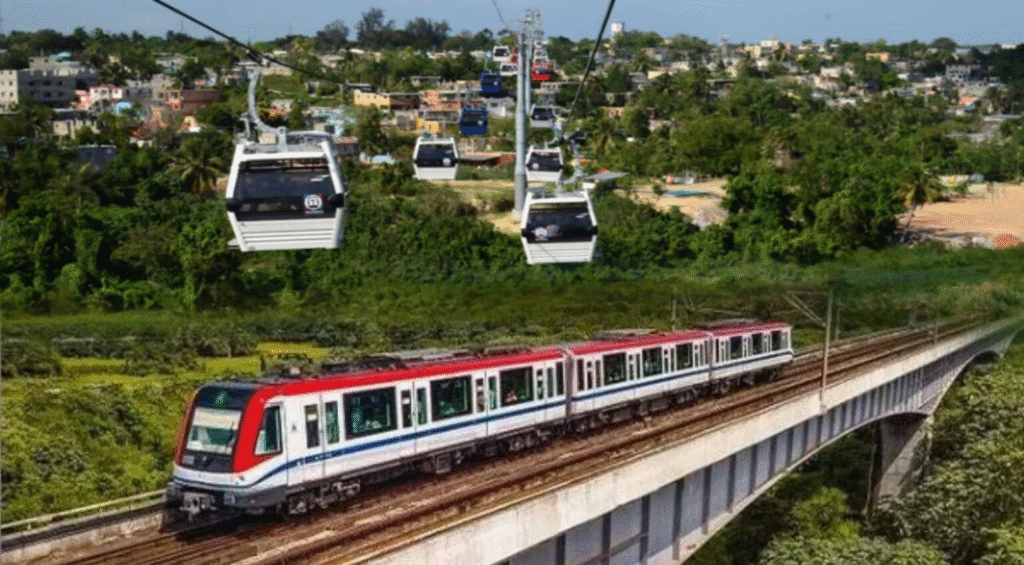 Metro y Teleférico gratis este domingo por inauguración de nuevos trenes y túnel