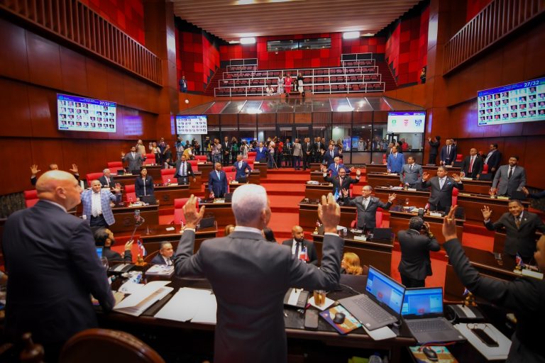 Senado aprueba nuevo Código Penal con sanciones más severas y delitos modernos