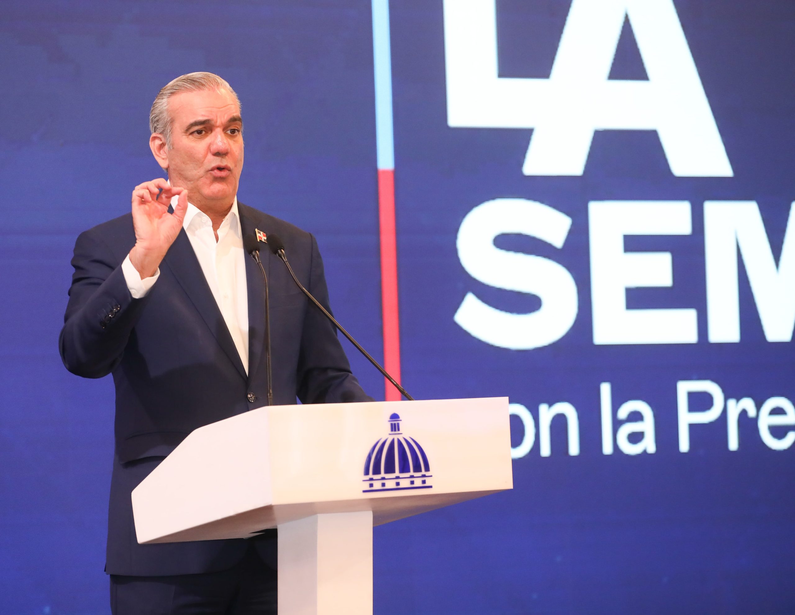 Abinader presenta logros récord en cinco años de gestión