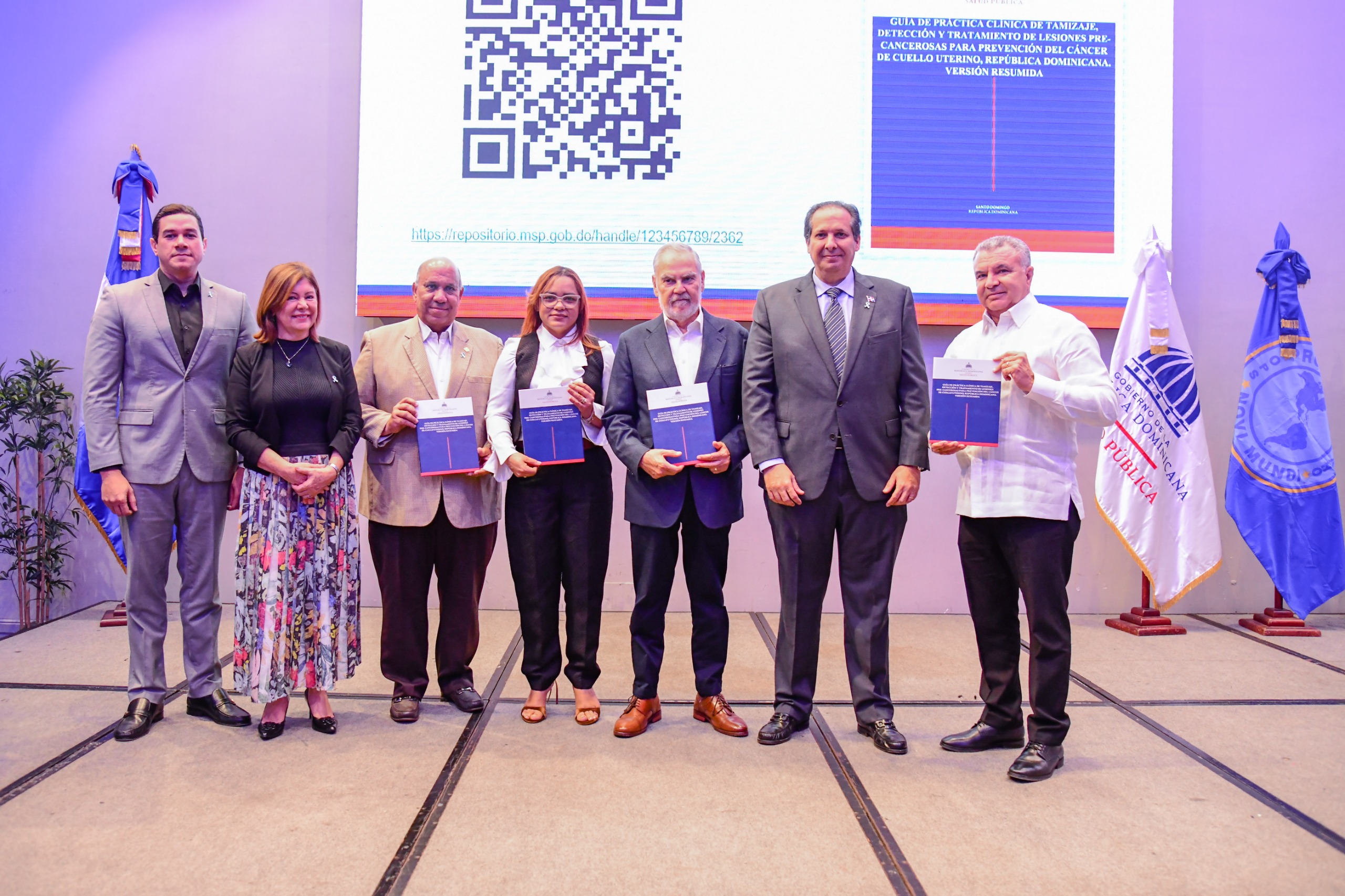 Salud impulsa acciones para eliminar el cáncer de cuello uterino en RD