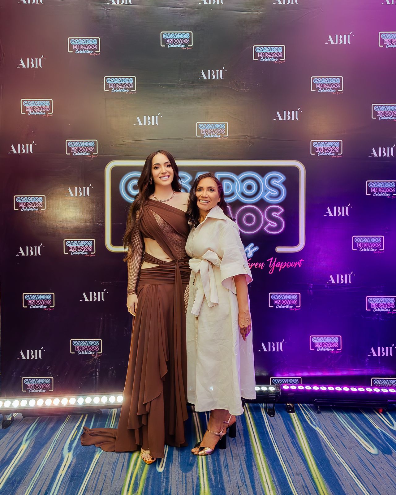 Karen Yapoort estrena tercera temporada de “Casados en Caos” con formato renovado