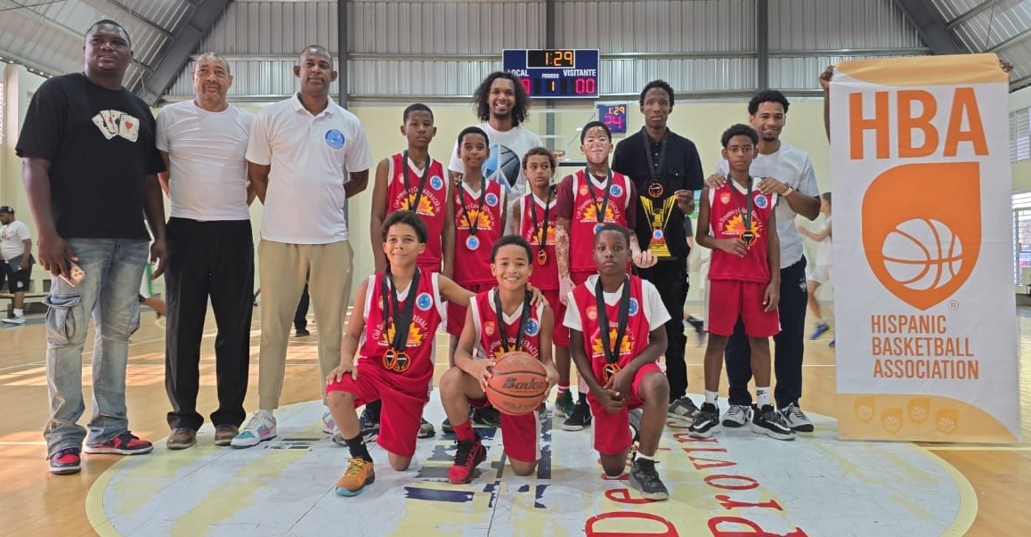 Renacer de Guachupita se corona campeón del Torneo Minibasket Nuevo Domingo Savio