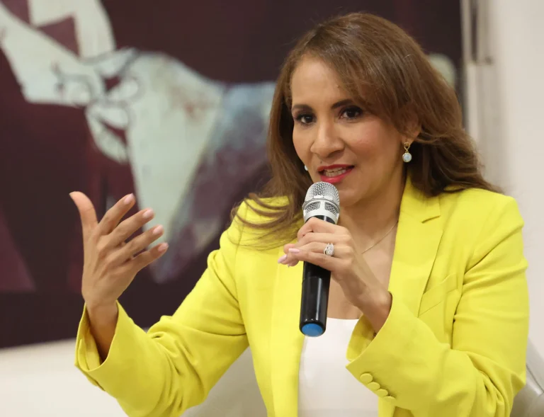 Zoraima Cuello denuncia deterioro de servicios y alza del costo de vida
