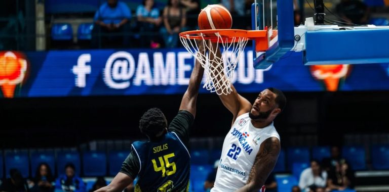 República Dominicana vence a Colombia 84-59 en el FIBA AmeriCup 2025