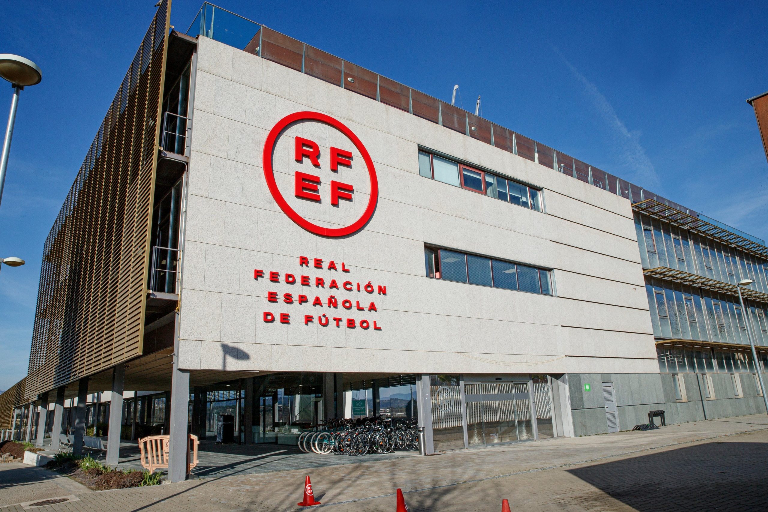 Reclaman a la RFEF actuar contra irregularidades en alineación de filiales