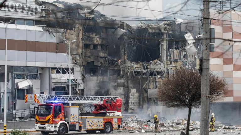 Ucrania sufre ataque masivo con drones y misiles rusos