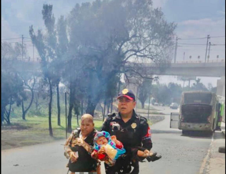 Policía rescata a bebé tras explosión de camión de gas en Ciudad de México