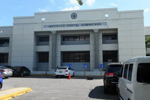 Inposdom suspende temporalmente envíos de paquetes hacia EE.UU.