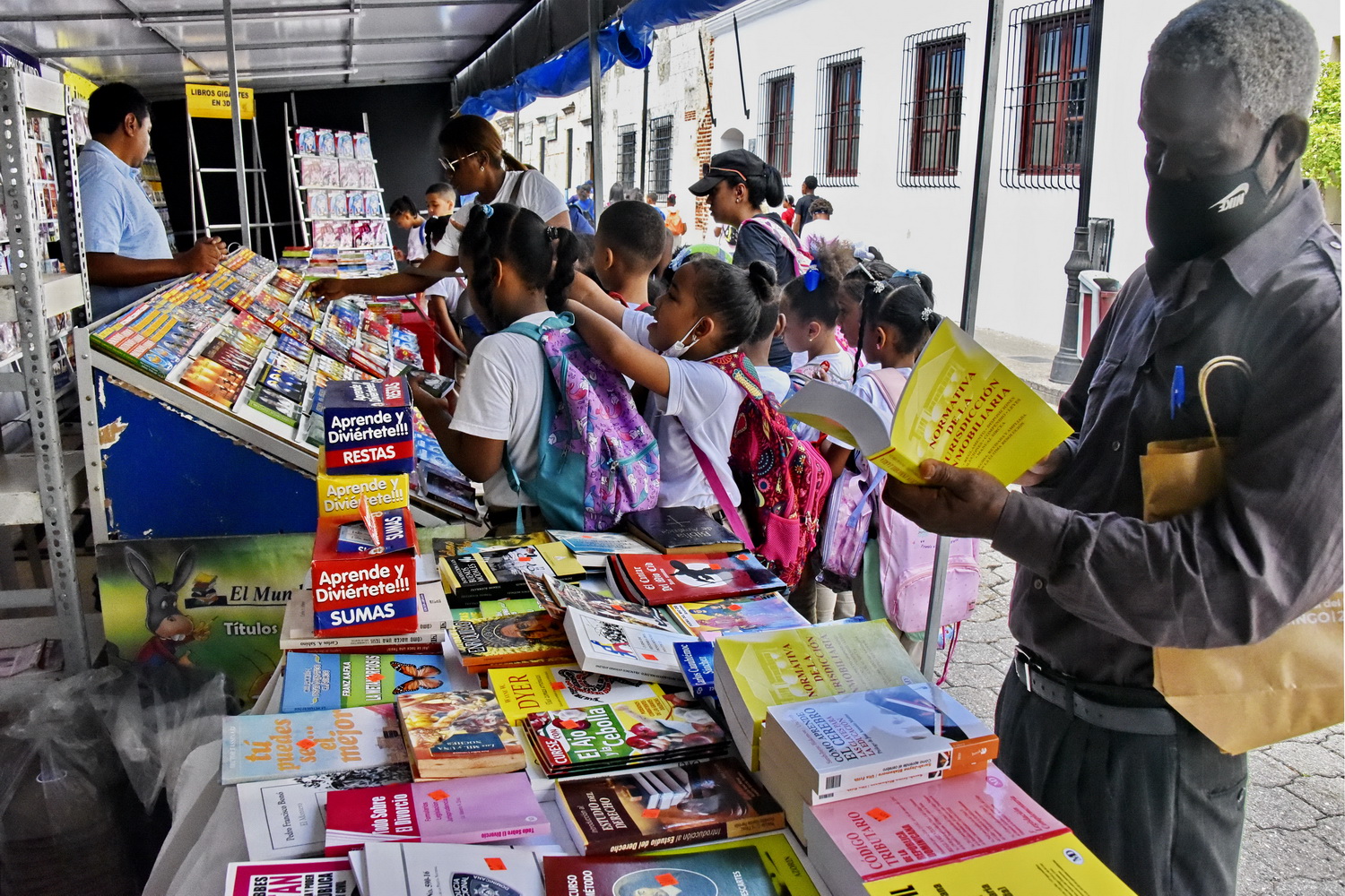 Feria Internacional del Libro se celebrará en septiembre con innovaciones