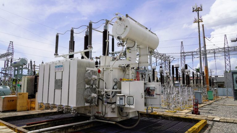 Edesur proyecta nuevo transformador para aliviar sobrecarga eléctrica