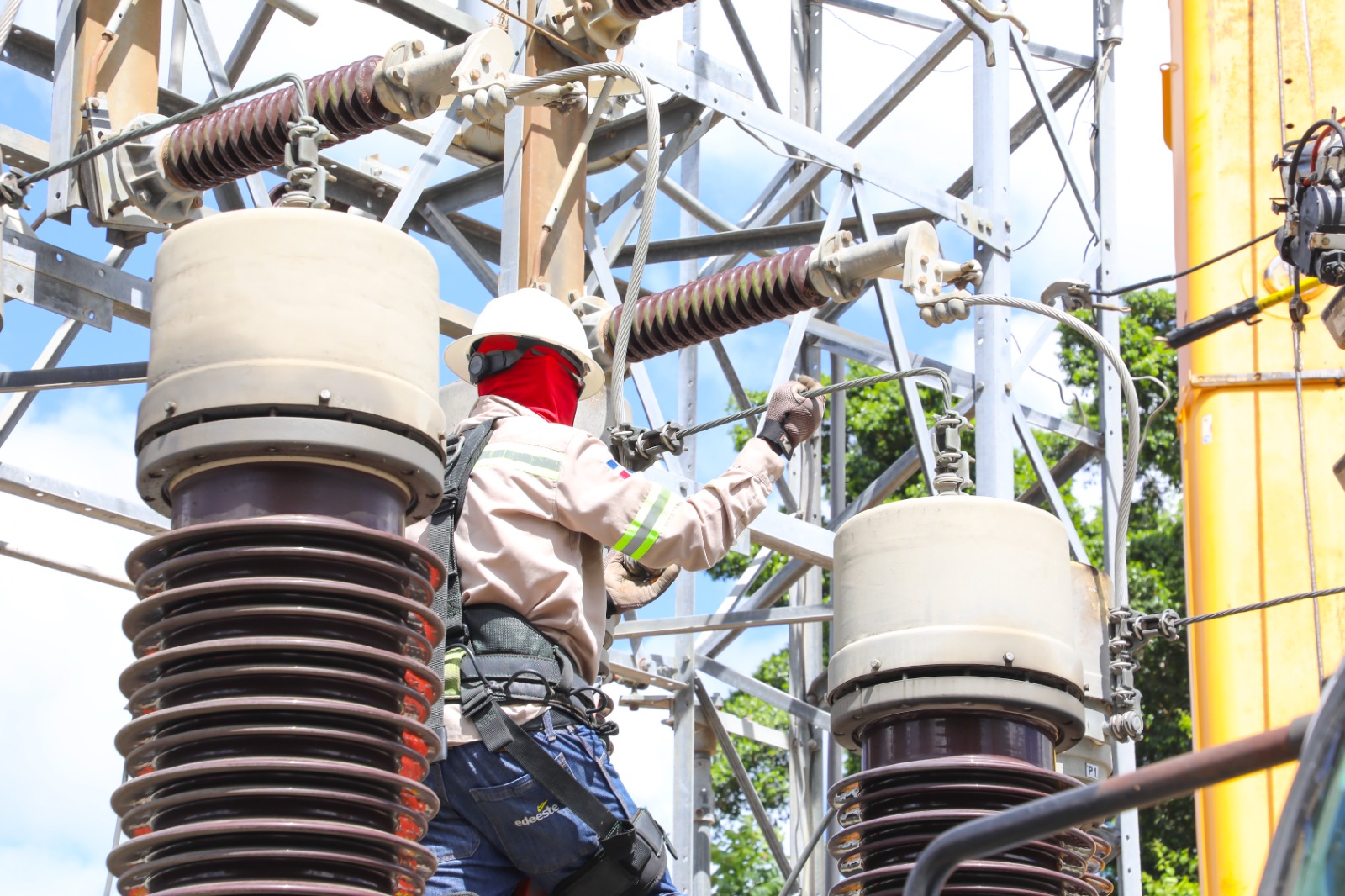 Edeeste activa nuevo circuito eléctrico en Santo Domingo Norte