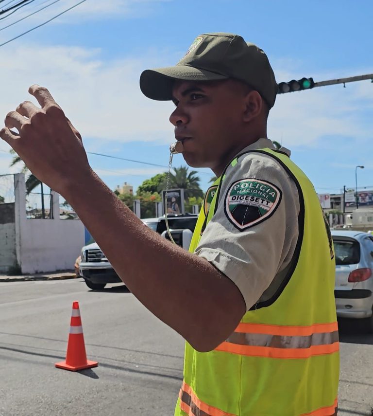 DIGESETT aclara proceso de compra de pitos para agentes de tránsito