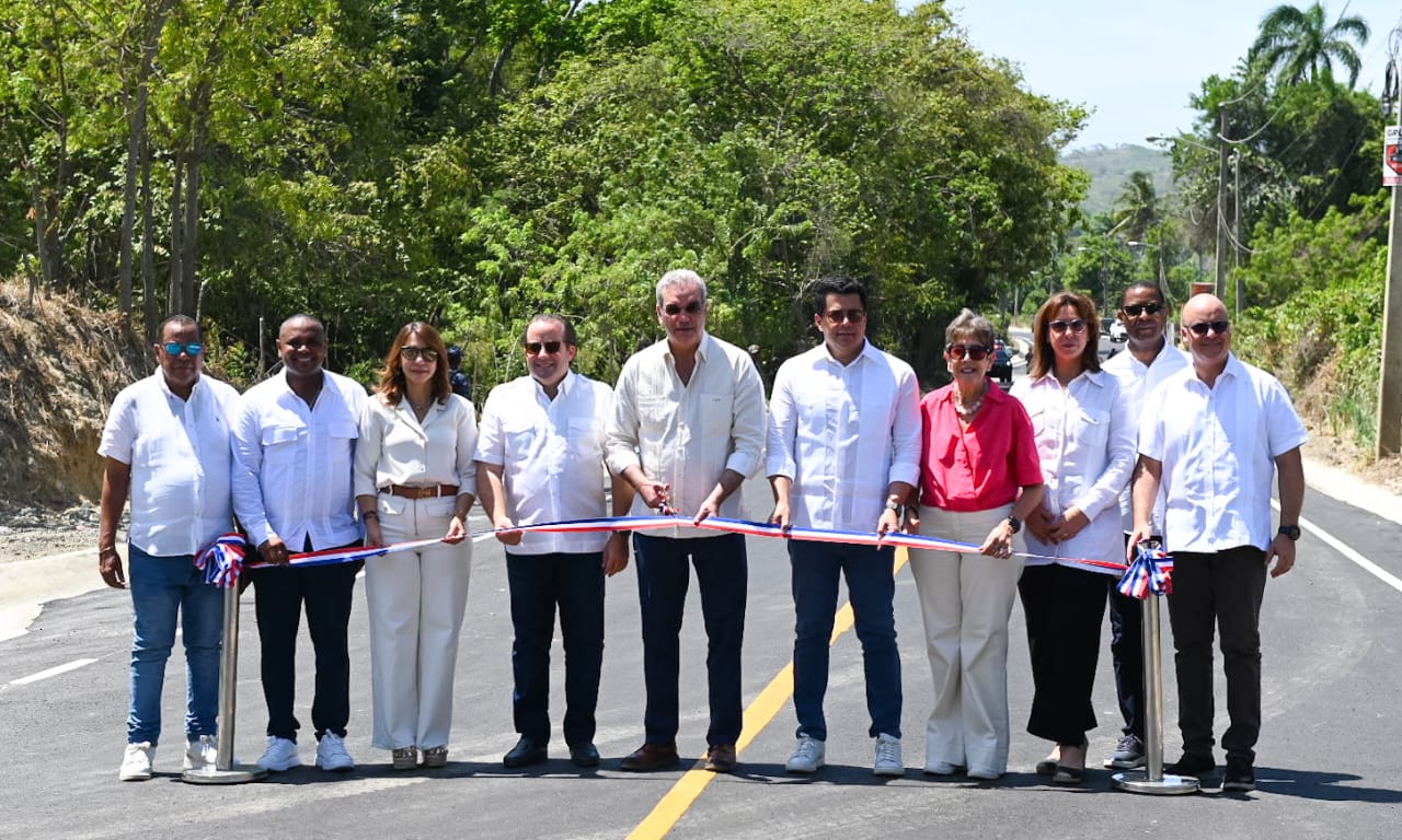 Abinader y Collado inauguran tres obras clave para el turismo en Puerto Plata