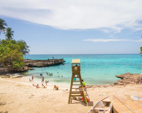 Parque Submarino de La Caleta listo en 30 días