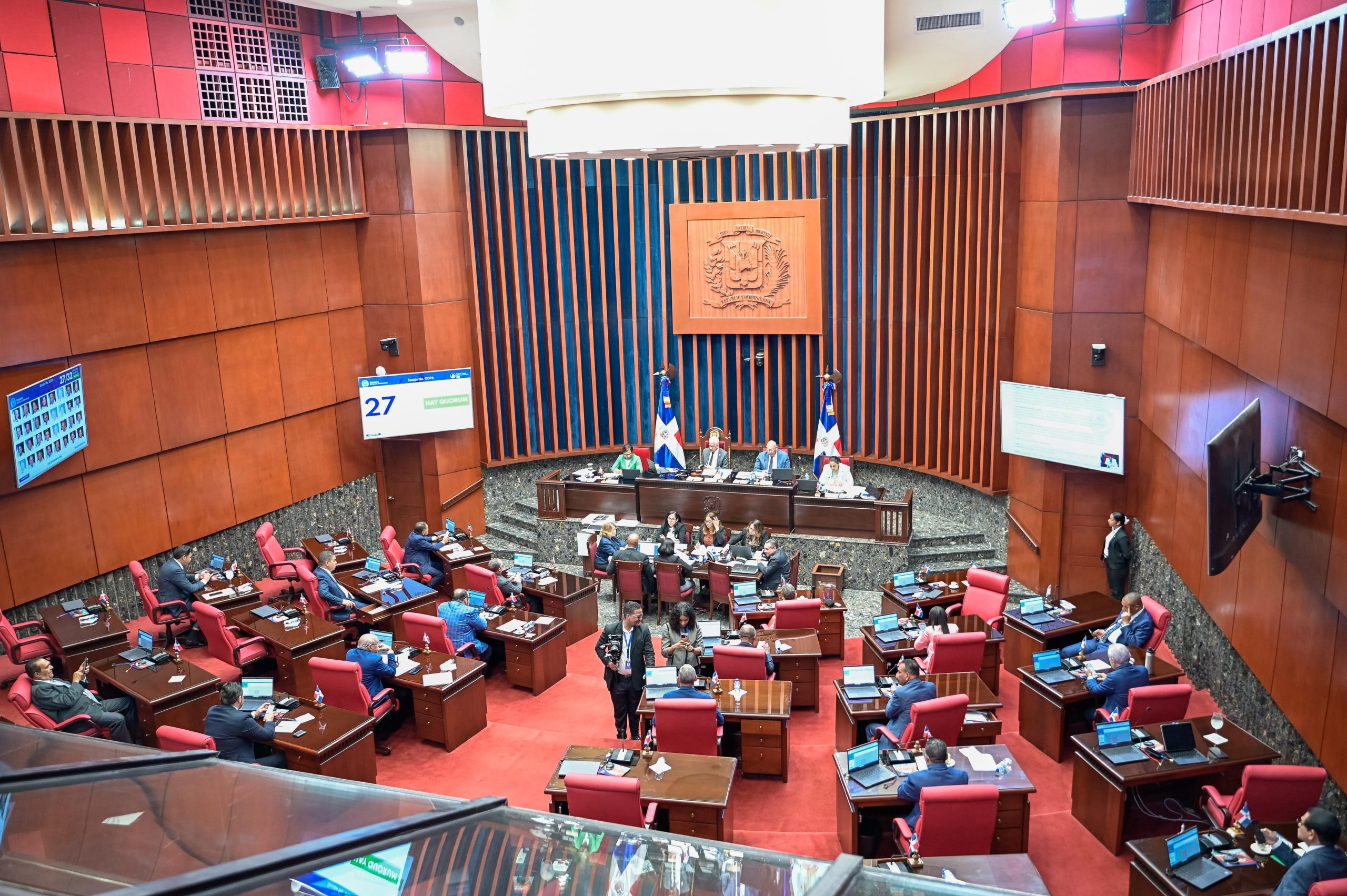 Senado aprueba leyes clave en materia financiera, de salud y cultura