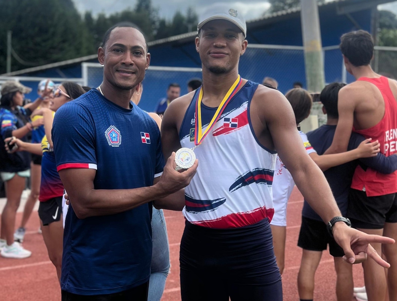 Pentatleta Gabriel Domínguez conquista medalla de plata en Ecuador