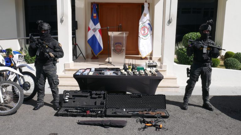 Caen dos vinculados a red de narcotráfico y lavado en operativo conjunto MP-DNCD