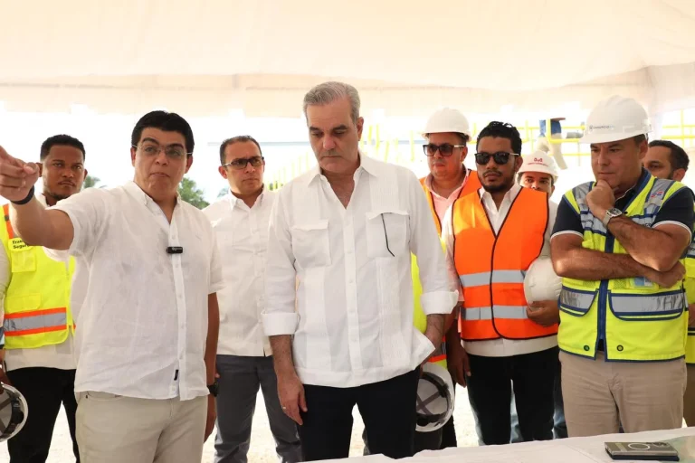 Abinader supervisa ampliación del Acueducto Oriental que garantizará más agua a SD Este y Norte
