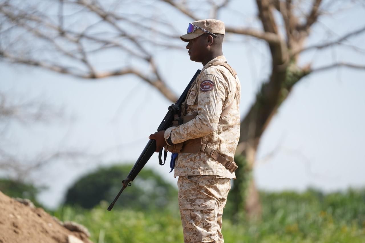 MIDE informa sobre apresamiento y devolución de dos haitianos en la frontera de Dajabón