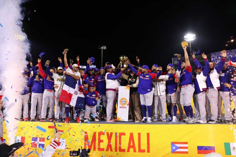 Escogido y Charros reeditan su duelo en la Serie del Tequila