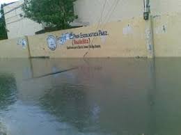 Educación suspende clases en centros vulnerables por lluvias