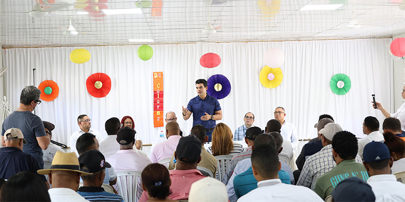 Soluciones inmediatas y proyectos a largo plazo en Samaná y Nagua