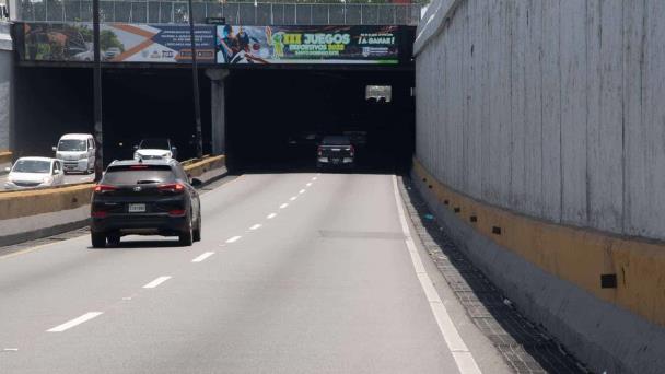 Reabren el túnel de la avenida Las Américas tras cierre preventivo por lluvias