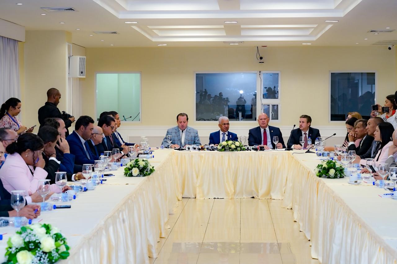 Senado conoce avances de la iniciativa Meta RD 2036