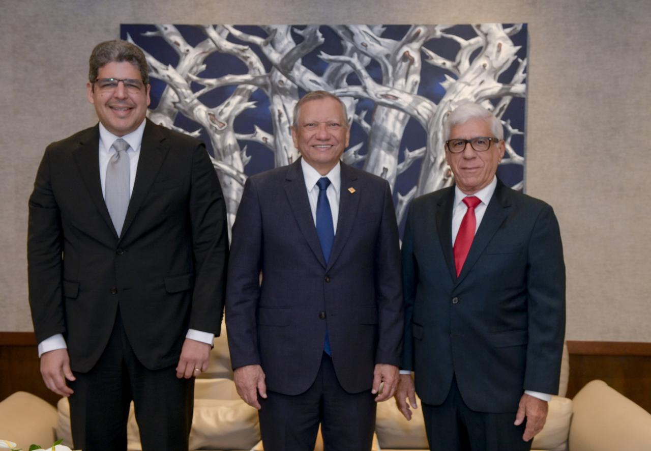 Banreservas y Asociación Cibao estrechan lazos en favor del desarrollo financiero