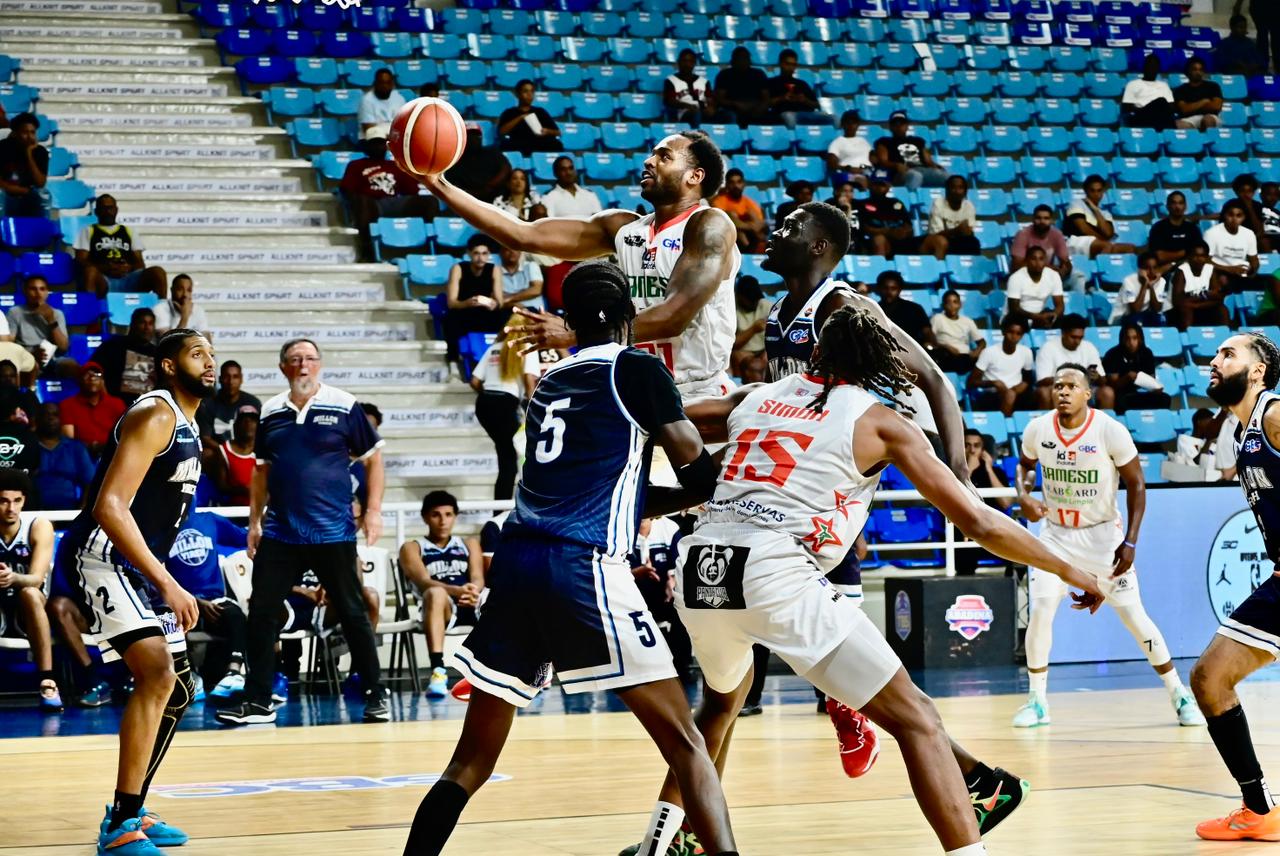 Bameso asegura su pase y sube al segundo lugar del Grupo B en el TBS Distrito 2025