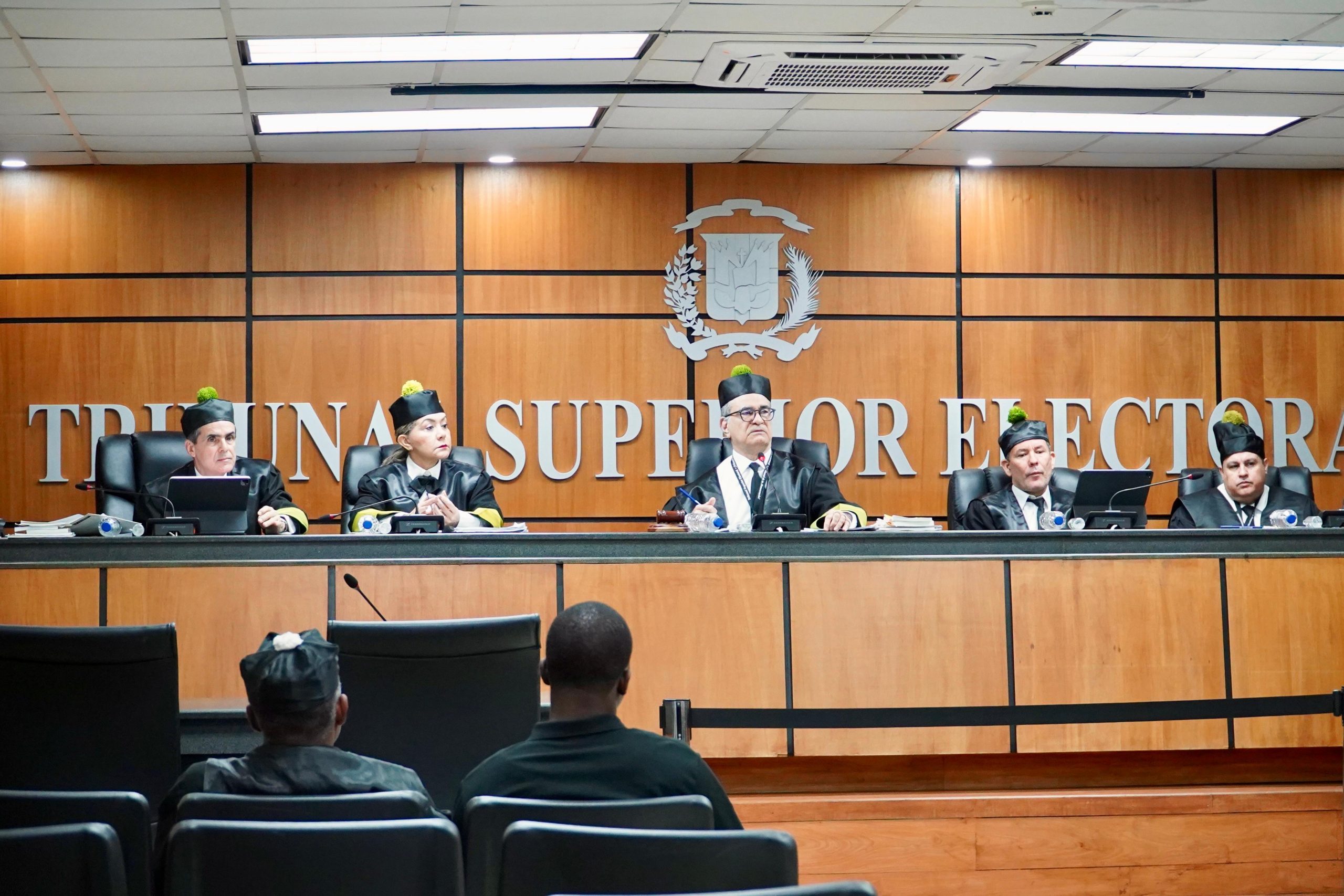 TSE declara inadmisible acción de amparo contra la JCE