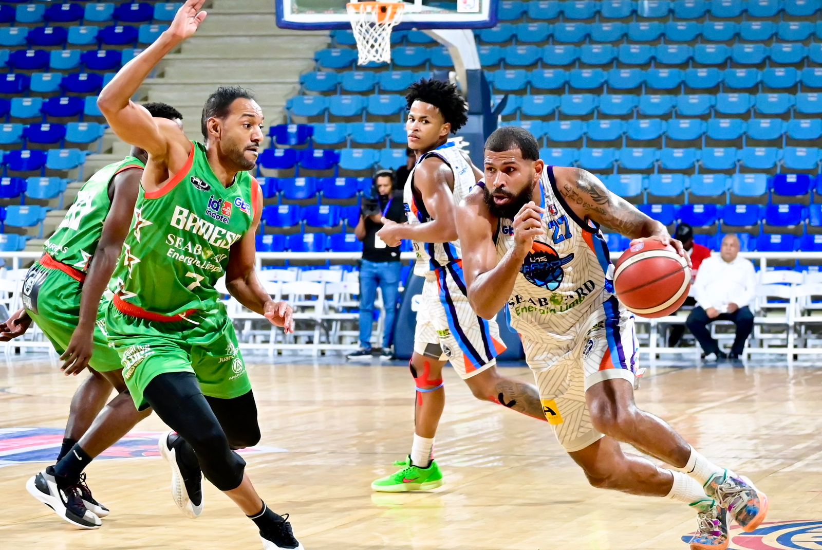 Los Prados logra su segundo triunfo consecutivo y entra en la pelea por las semifinales del TBS Distrito 2025