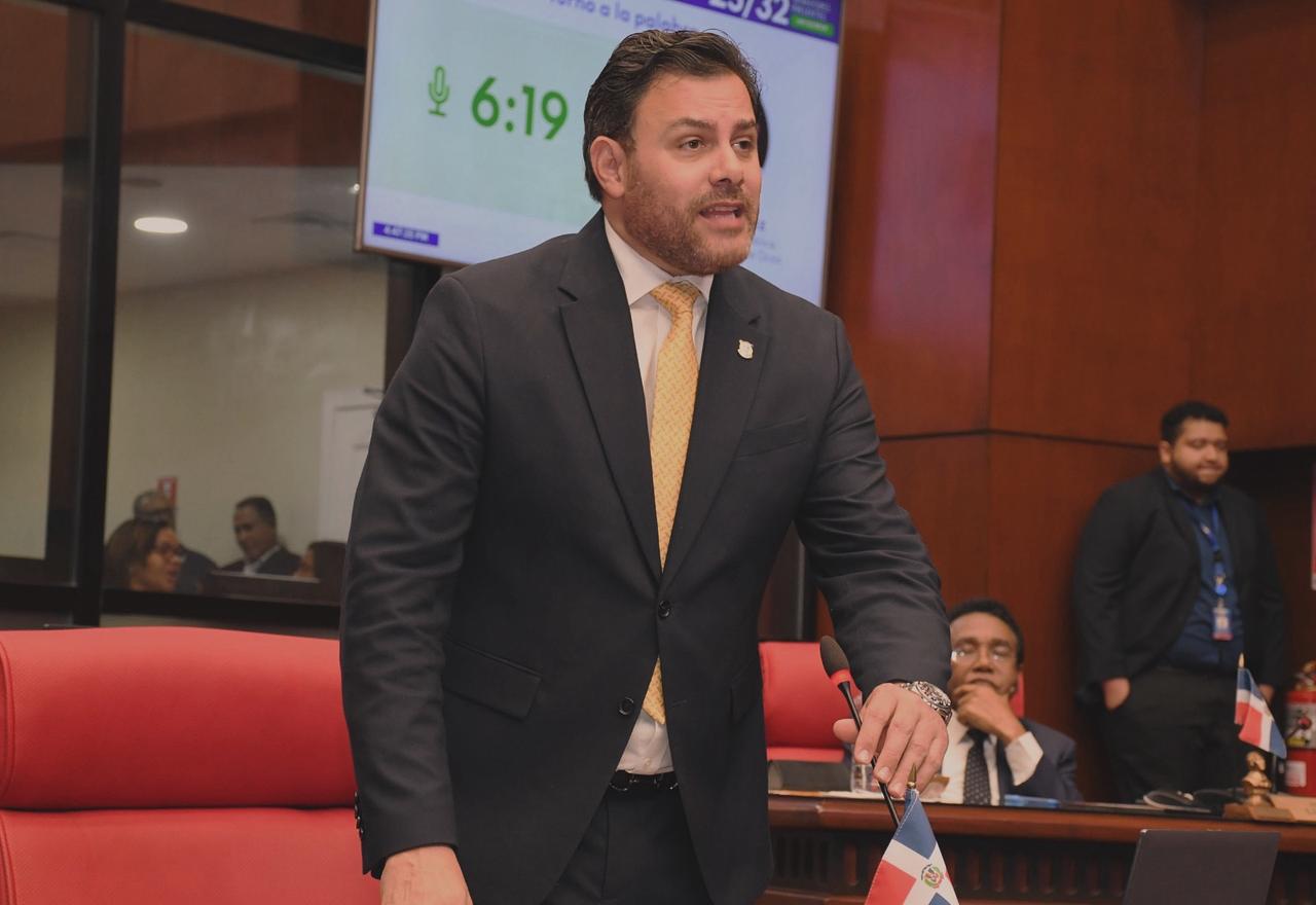 Senador Ortiz solicita estado de emergencia para Ocoa