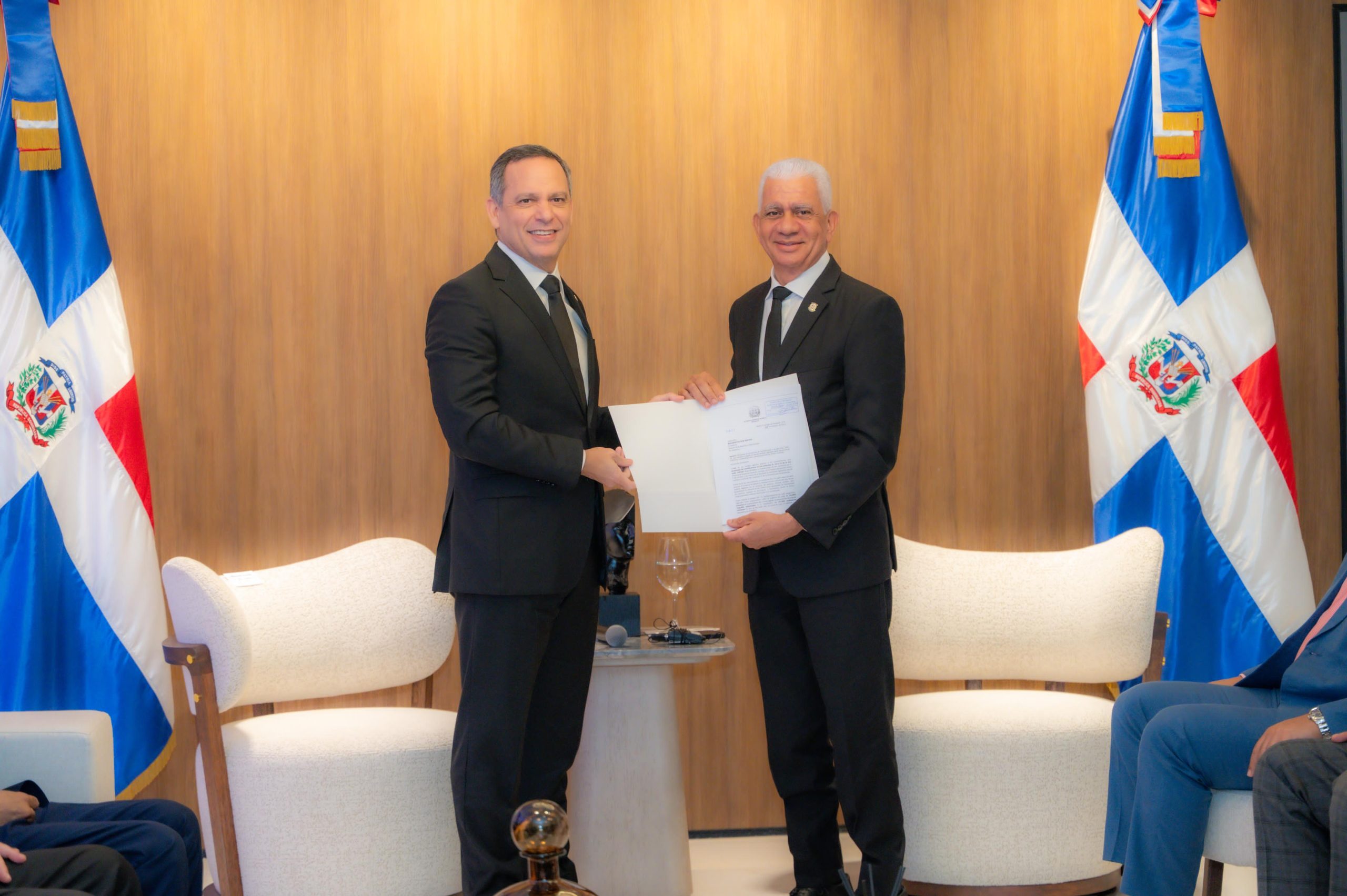 Suprema Corte deposita anteproyecto para modernizar justicia digital ante el Senado