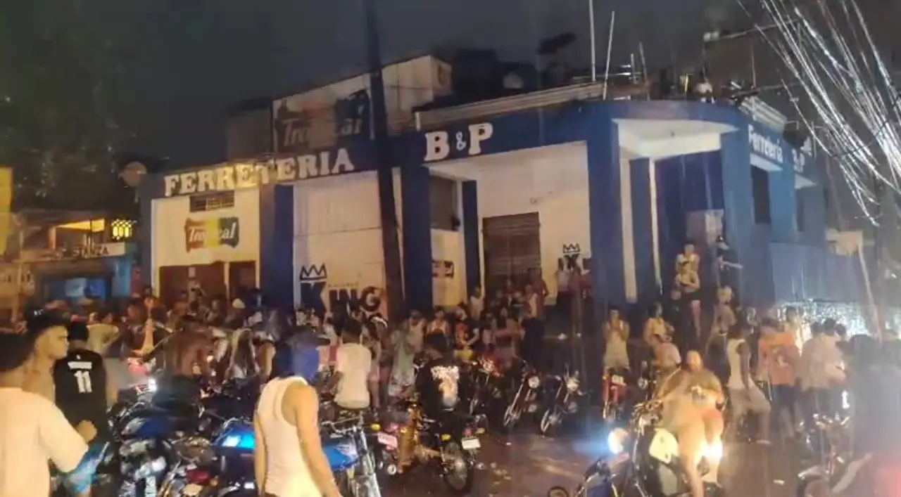 Indignación por “teteos” en plena tormenta Melissa: piden sanciones a los irresponsables