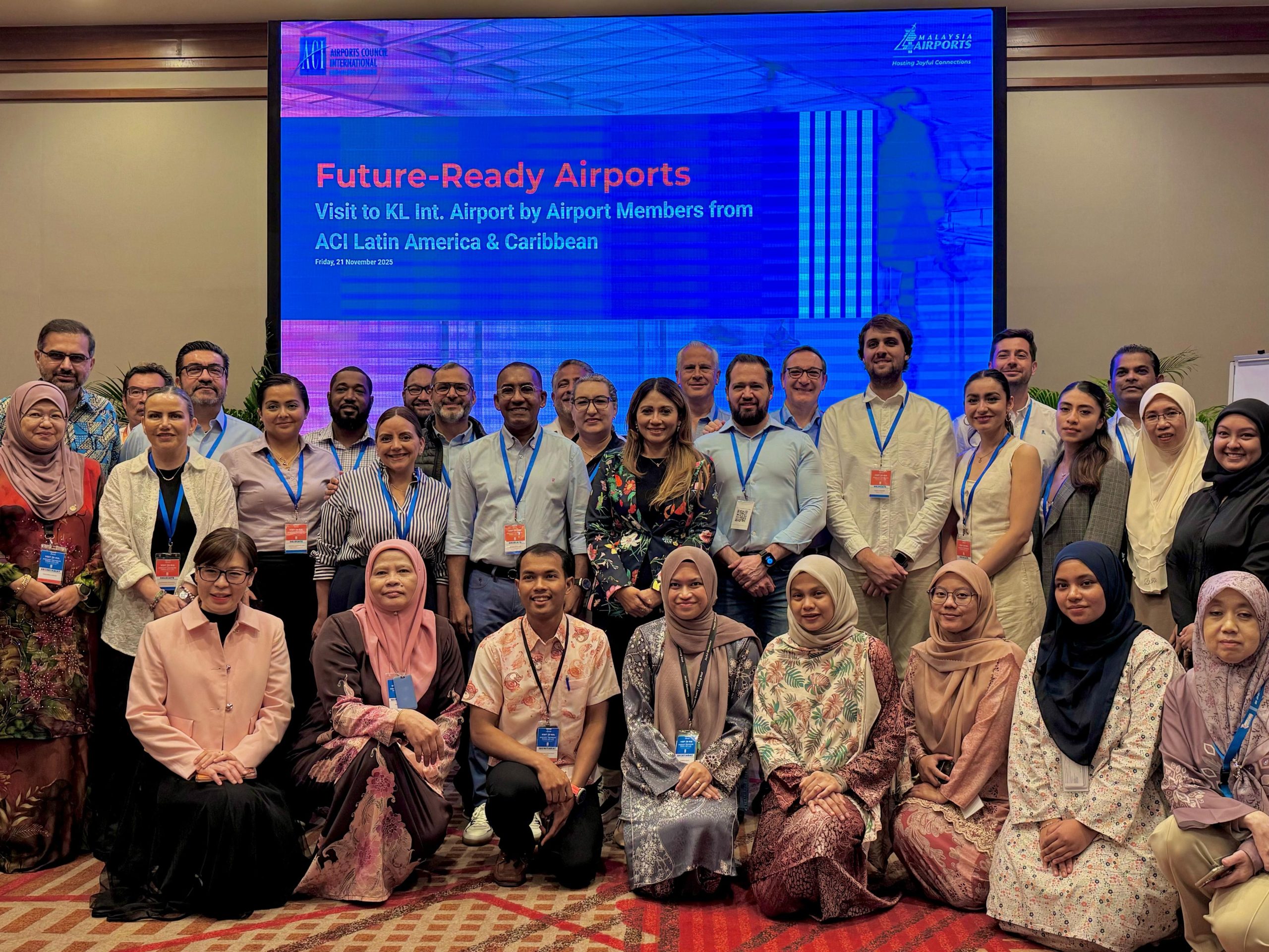 Redactame una nota de prensa, de mínimo cuatro párrafos, con un titular corto e interesante, resaltando lo más relevante de este texto. marcando con negritas las palabras clave y evitando utilizar las palabras finalmente y reafirmó su compromiso, brilló, impulsa, fortalece.: