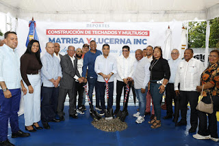 “Kelvin Cruz mueve 300 millones en Santo Domingo Este: 11 clubes recibirán techados nuevos”